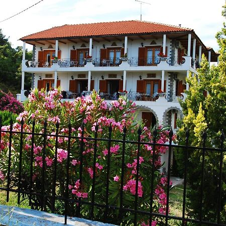 Pantheon Studios & Apartments Limenaria  Dış mekan fotoğraf