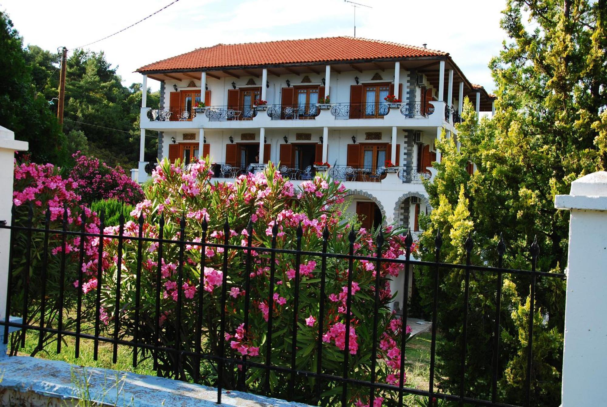 Pantheon Studios & Apartments Limenaria  Dış mekan fotoğraf